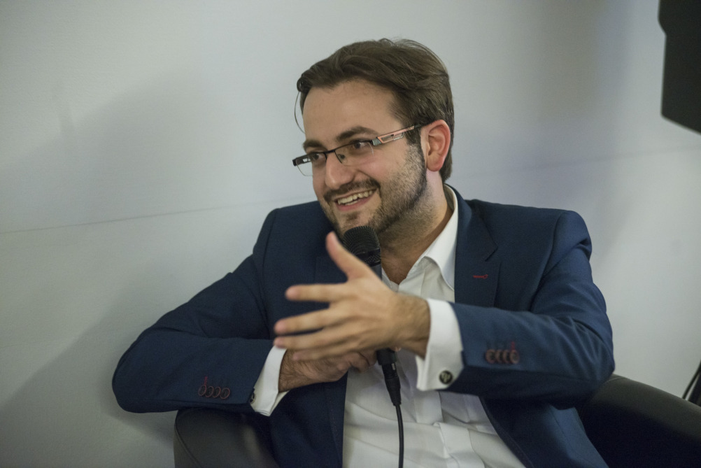 Az önbizalom triász és az előadói készségek – beszélgetés Limpár Imrével